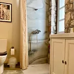 Дом отдыха Hermione Hills Luxury By Goutos Luxury Living
