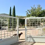 Дом отдыха Hermione Hills Luxury By Goutos Luxury Living
