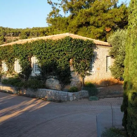 Hermione Hills Luxury By Goutos Luxury Living Дом отдыха