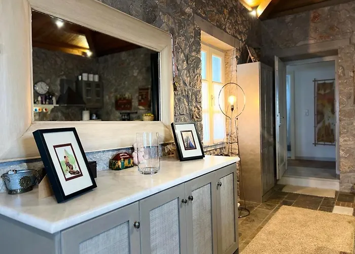 Hermione Hills Luxury By Goutos Luxury Living 펜션