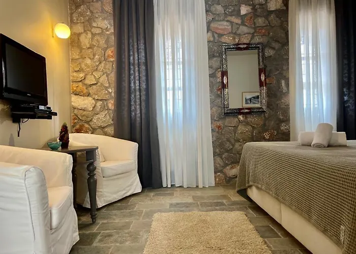 Hermione Hills Luxury By Goutos Luxury Living