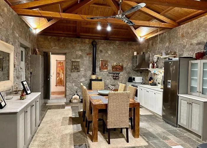 Hermione Hills Luxury By Goutos Luxury Living Сasa de vacaciones